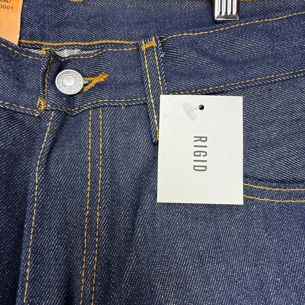 Levis 501 Original Fit Shrink-To-Fit Rigid Indigo Mens Jeans 30x34 005010000